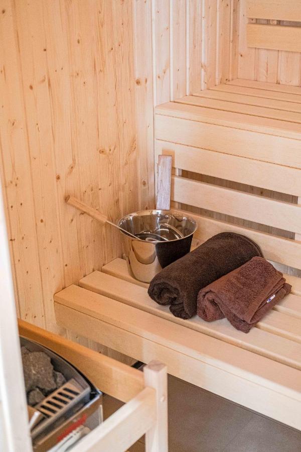 Stawowa Premium Apartment - 69 M2 With Sauna And Private Garage Cracóvia Exterior foto