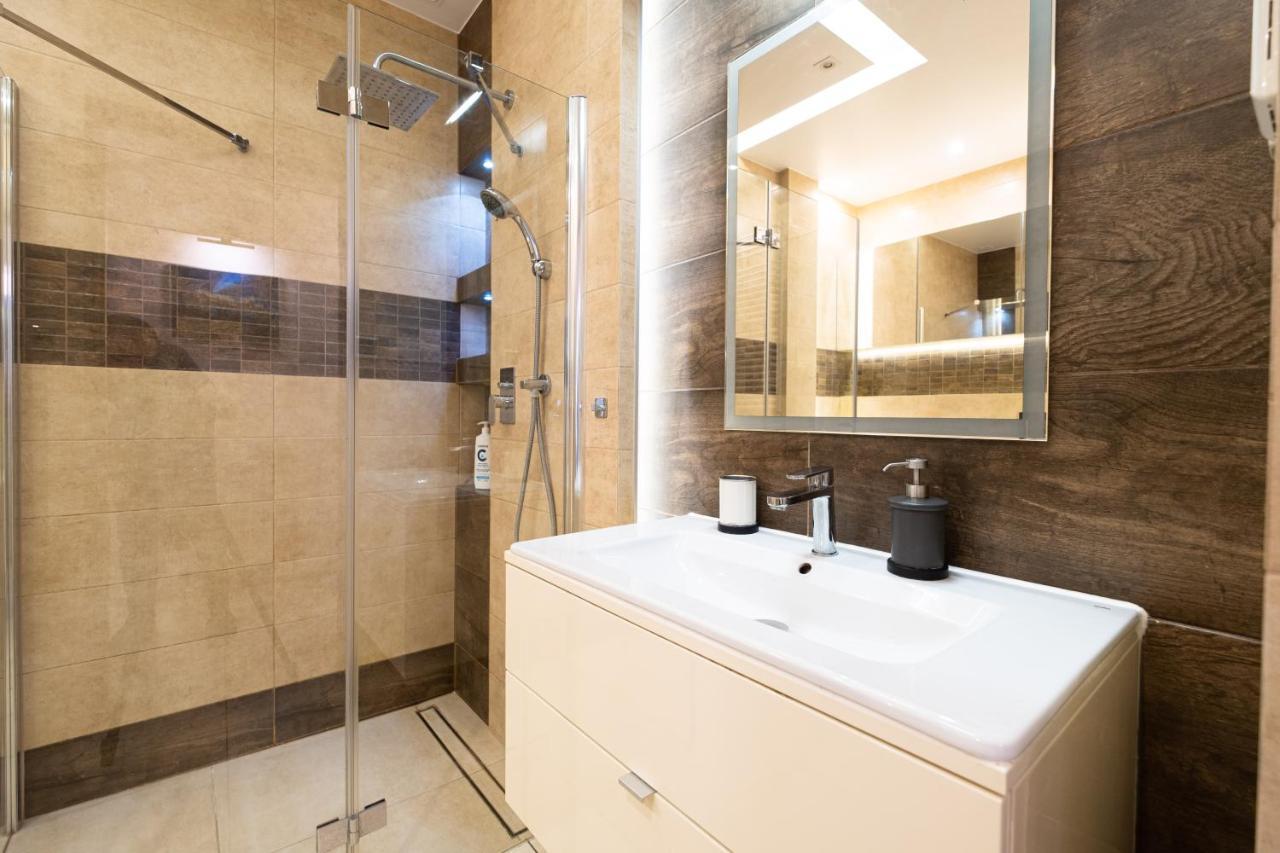Stawowa Premium Apartment - 69 M2 With Sauna And Private Garage Cracóvia Exterior foto