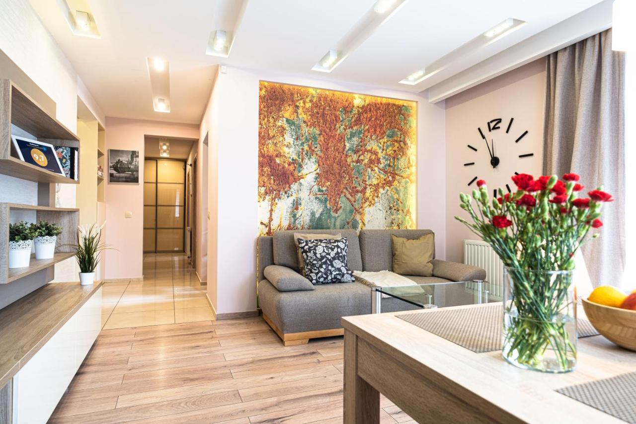 Stawowa Premium Apartment - 69 M2 With Sauna And Private Garage Cracóvia Exterior foto